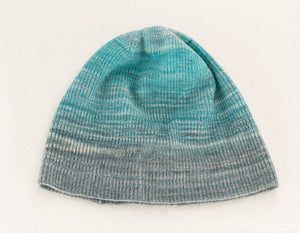 Altalun Hand-Dyed Green Gradient Beanie Hat - Elevated Style in Thick-Knit Comfort